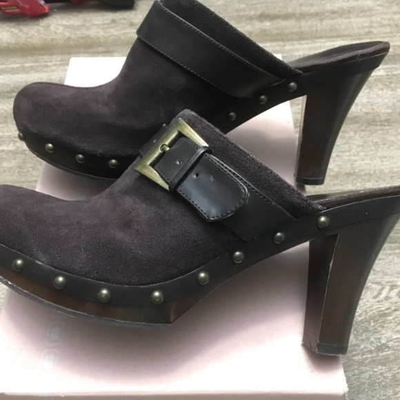 Bandolino brown suede mule slip on clogs - Picture 8 of 8